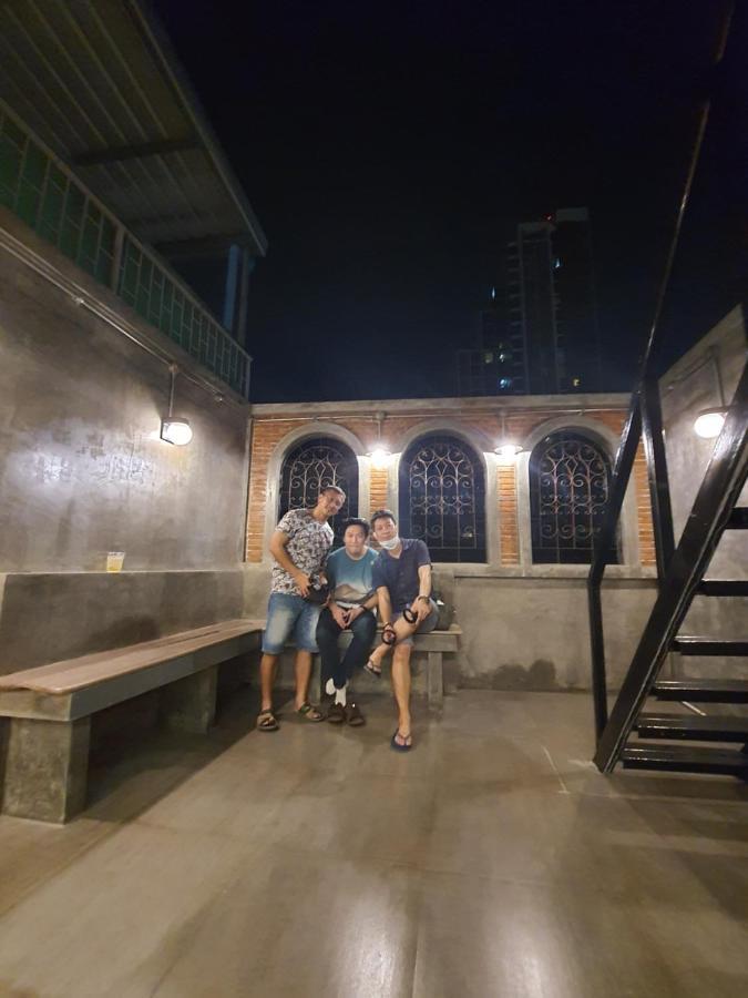 Station8 Hostel Бангкок Экстерьер фото